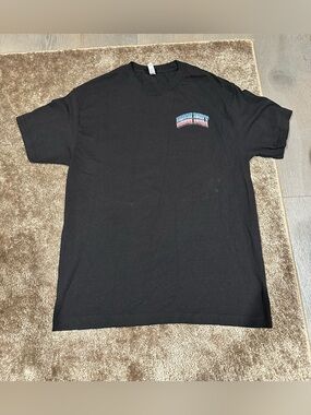 Men’s tshirt size L